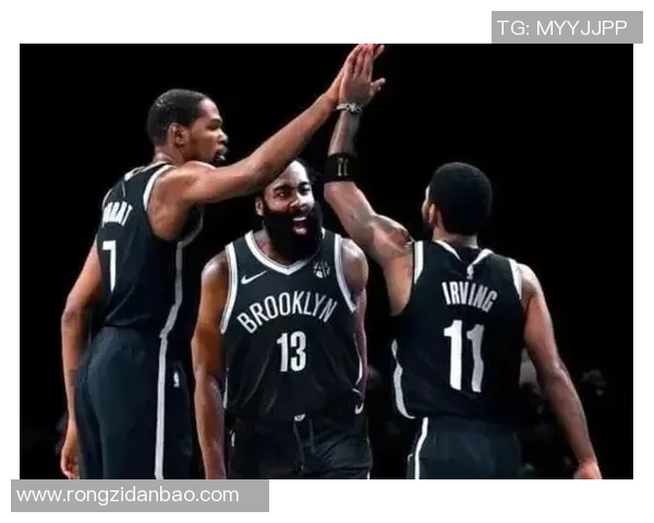 湖人队与布鲁克林篮网激战正酣谁将赢得这场巅峰对决